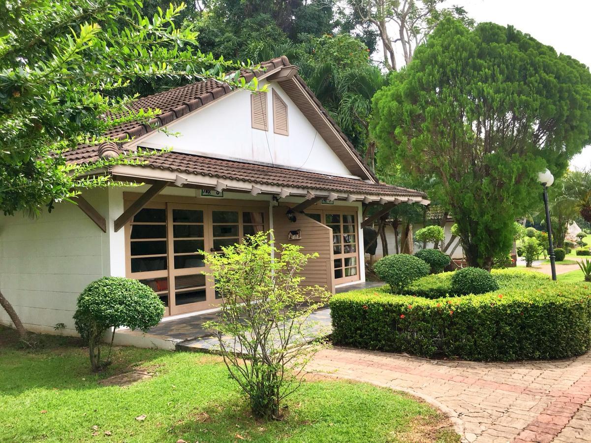 Rockgarden Beach Resort Mae Phim Exterior photo